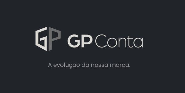 Profissional de contabilidade orientando empresário sobre obrigações fiscais e organização contábil.